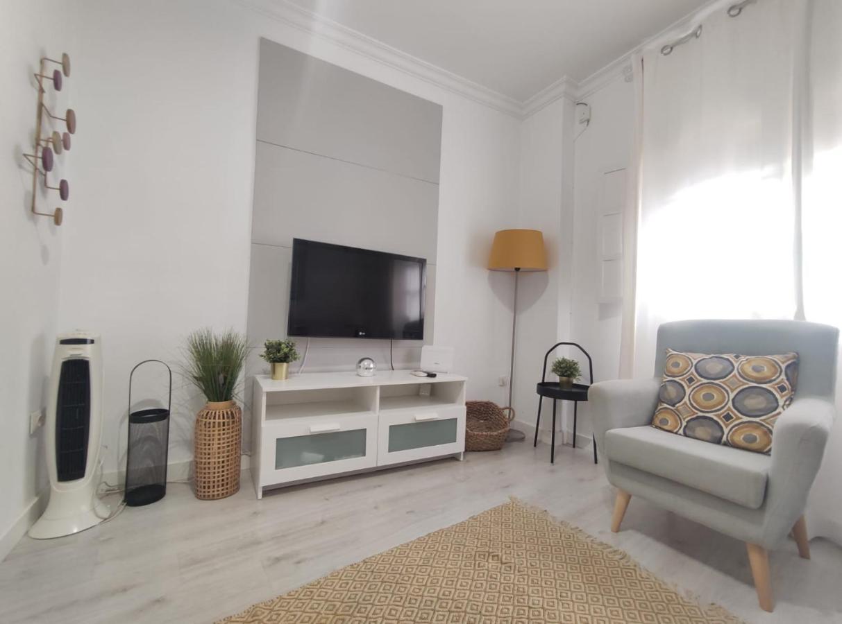 Covadonga Suite Home Seville Exterior photo
